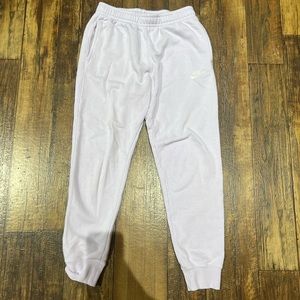 Nike lilac sweatpants